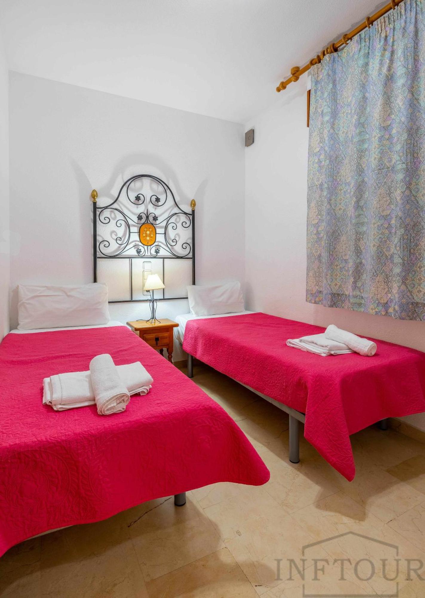 Inftour Medici Apartamento Calp Exterior foto
